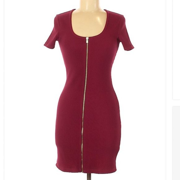 Express Ribbed Zip Front Dress - Picture 3 of 4